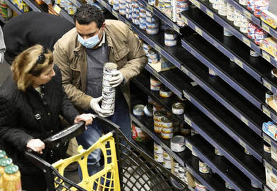 战疫下全球经济展望 代理代办行业的挑战与机遇